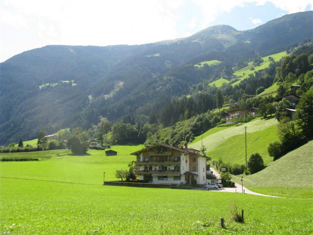 Landhaus Tirol Zellberg ภายนอก รูปภาพ
