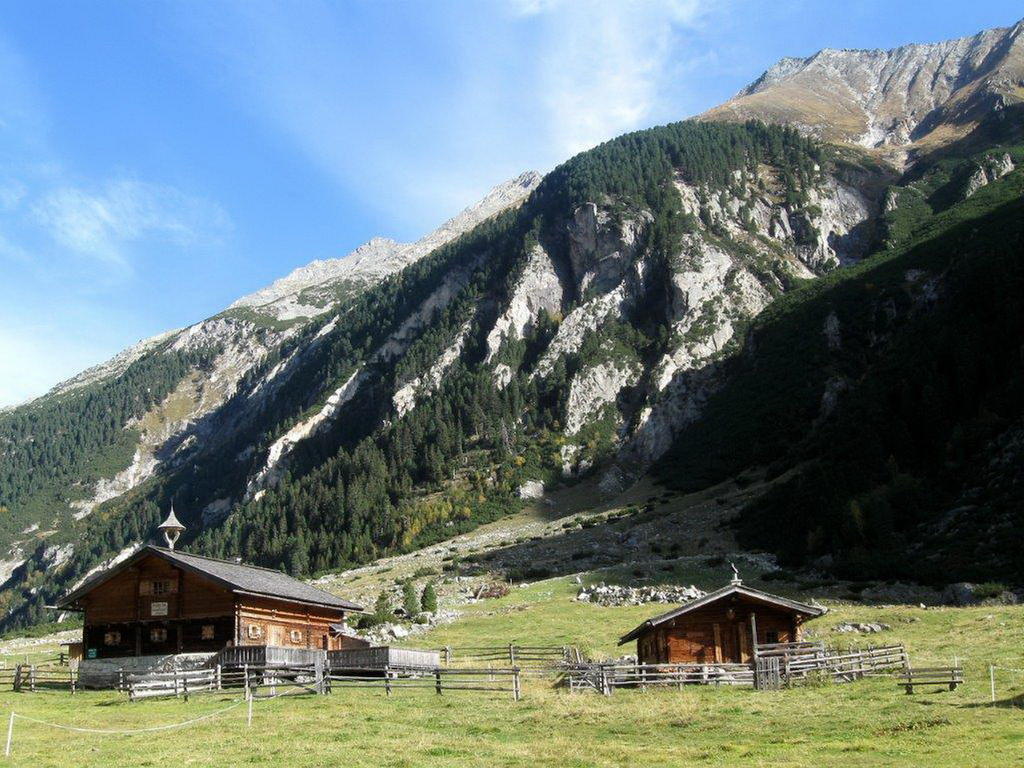 Landhaus Tirol Zellberg ภายนอก รูปภาพ